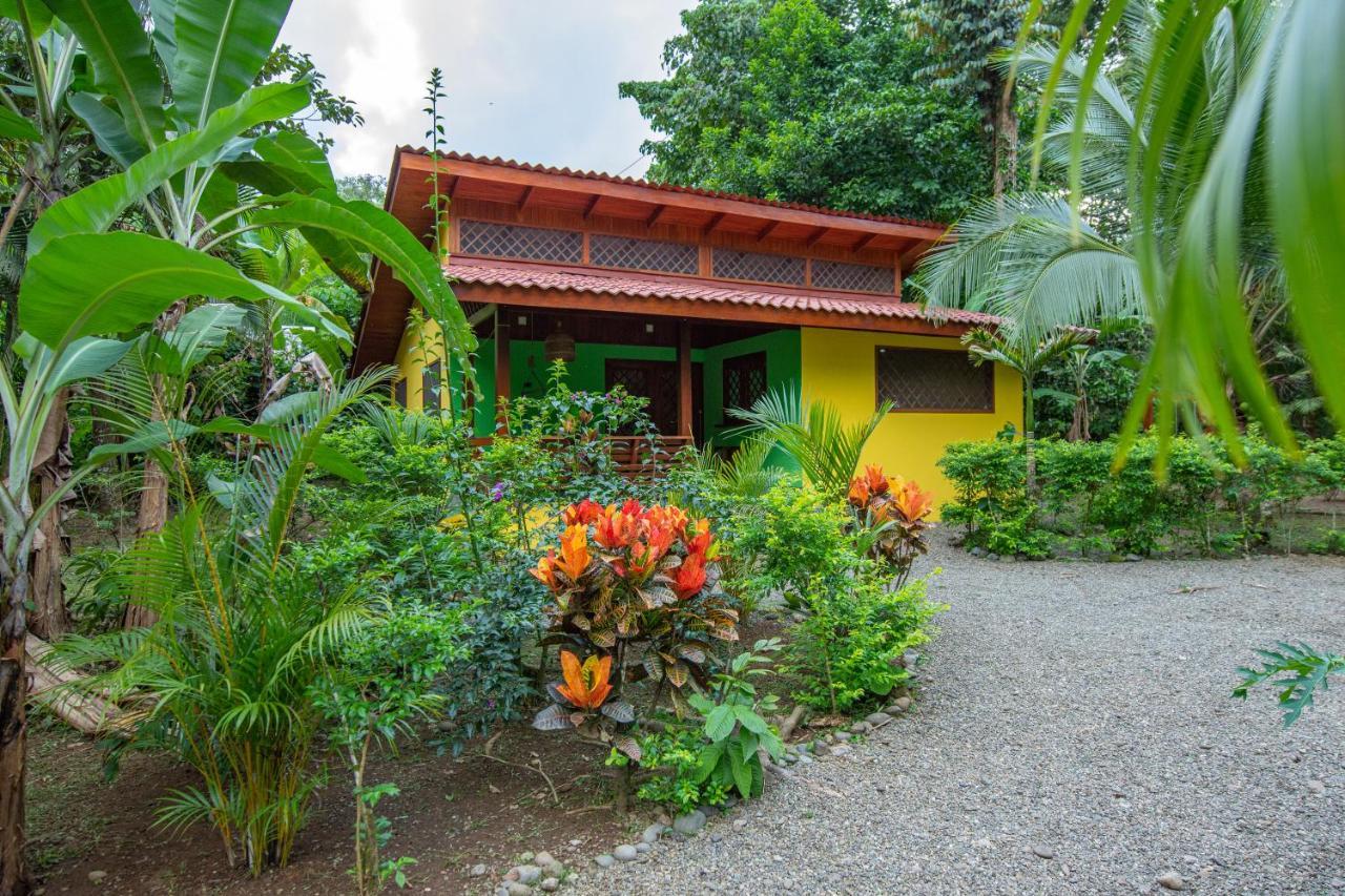 Villa Pina Dorada Dependencia Del Hotel Casa Merlin Puerto Viejo de Talamanca Eksteriør billede