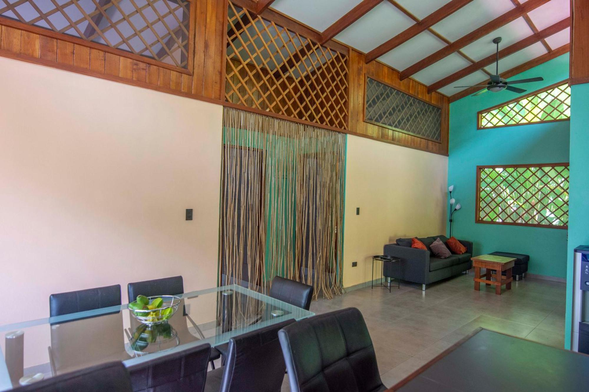 Villa Pina Dorada Dependencia Del Hotel Casa Merlin Puerto Viejo de Talamanca Eksteriør billede